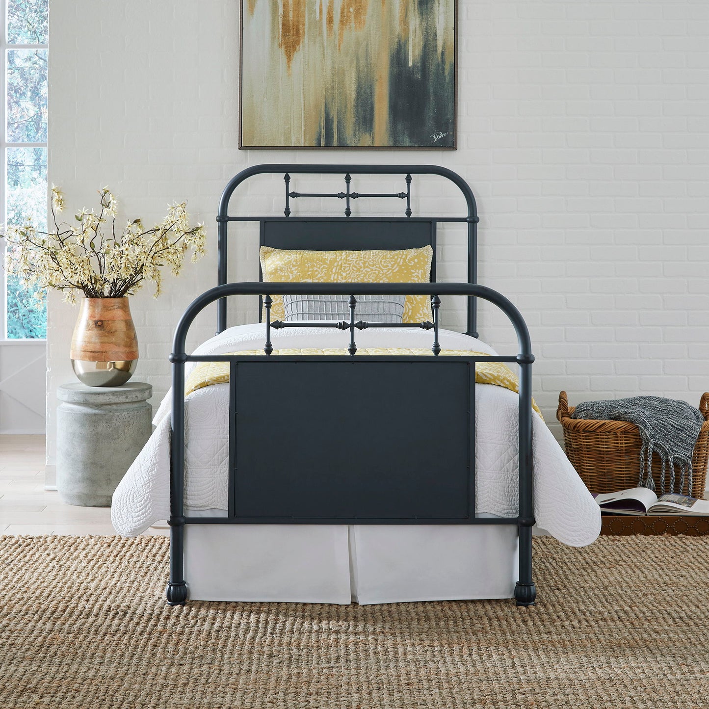 Vintage Series - Metal Bed