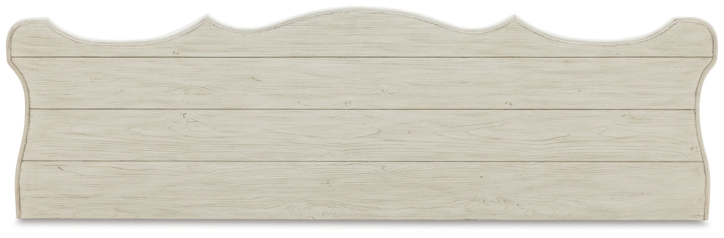 Arlendyne - Antique White - Dresser