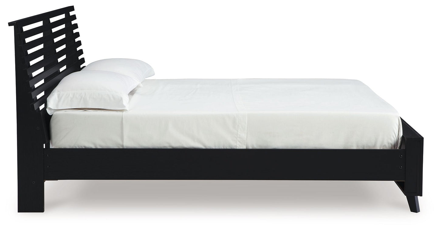 Danziar - Slat Panel Bed