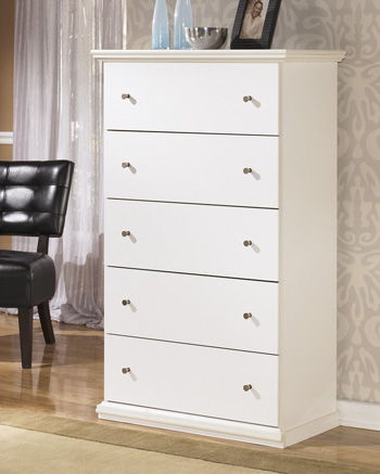 Bostwick Shoals - White - Five Drawer Chest
