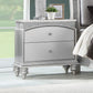 Maverick - Nightstand - Platinum