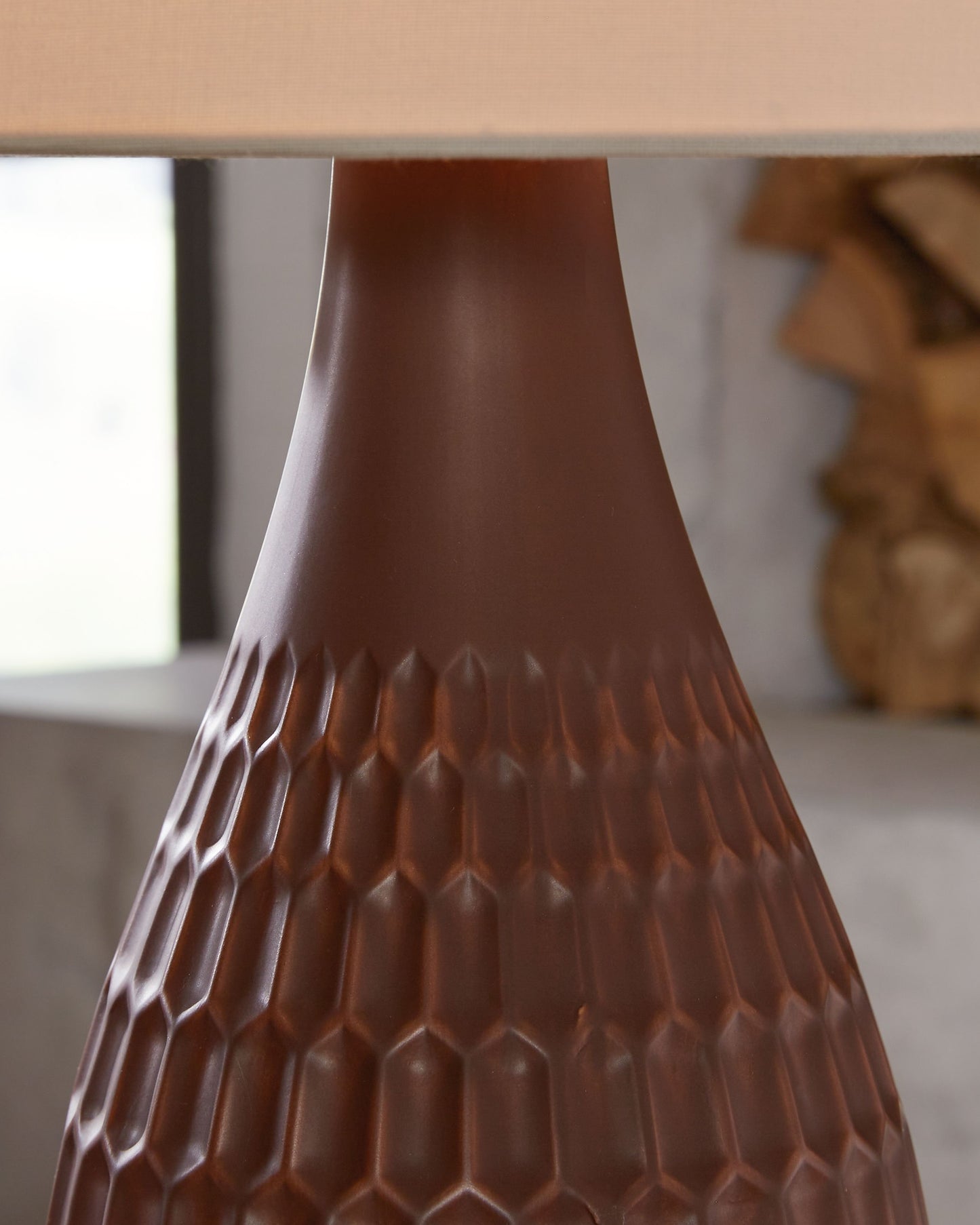 Cartford - Brown - Ceramic Table Lamp (Set of 2)